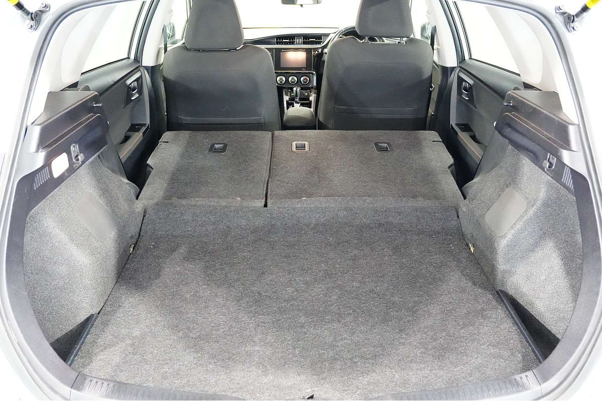 2018 Toyota Corolla SX ZRE182R