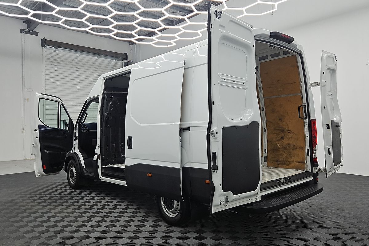 2022 Iveco Daily 35S14V