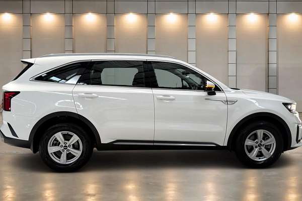 2023 Kia Sorento S MQ4