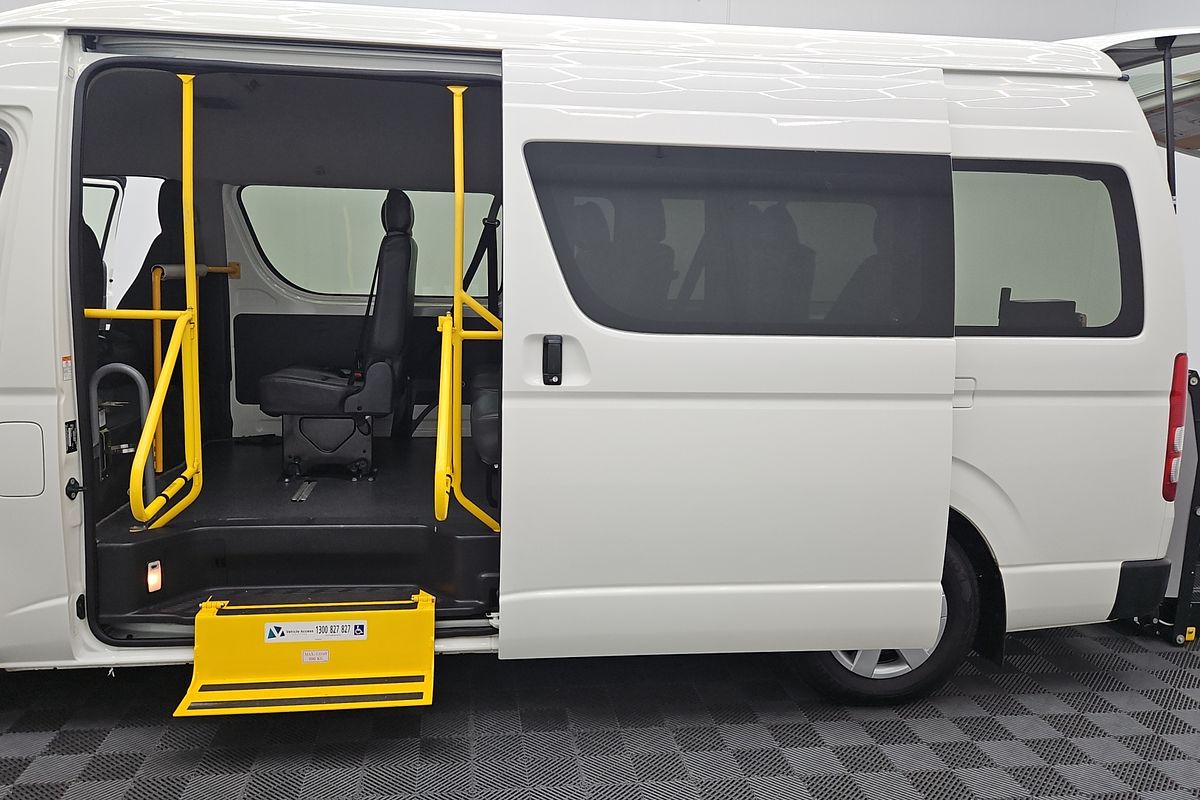 2018 Toyota Hiace Commuter KDH223R ELWB High Roof