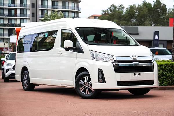 2022 Toyota Hiace Commuter GL GDH322R ELWB High Roof