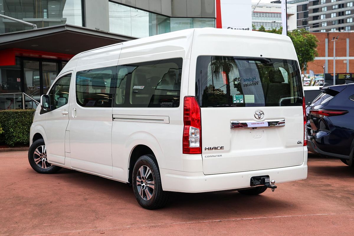 2022 Toyota Hiace Commuter GL GDH322R ELWB High Roof