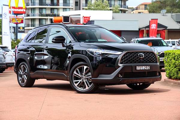 2025 Toyota Corolla Cross Atmos MXGH15R