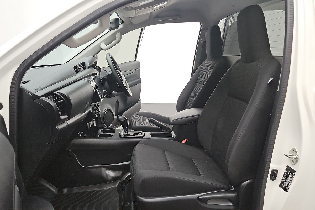 2021 Toyota Hilux SR GUN126R 4X4