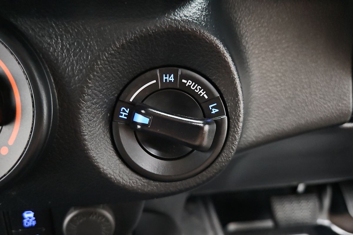 2021 Toyota Hilux SR GUN126R 4X4