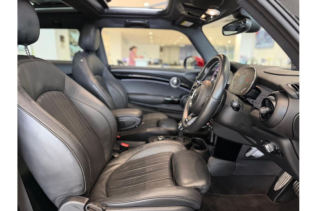 2021 MINI Hatch John Cooper Works Classic F56 LCI-2