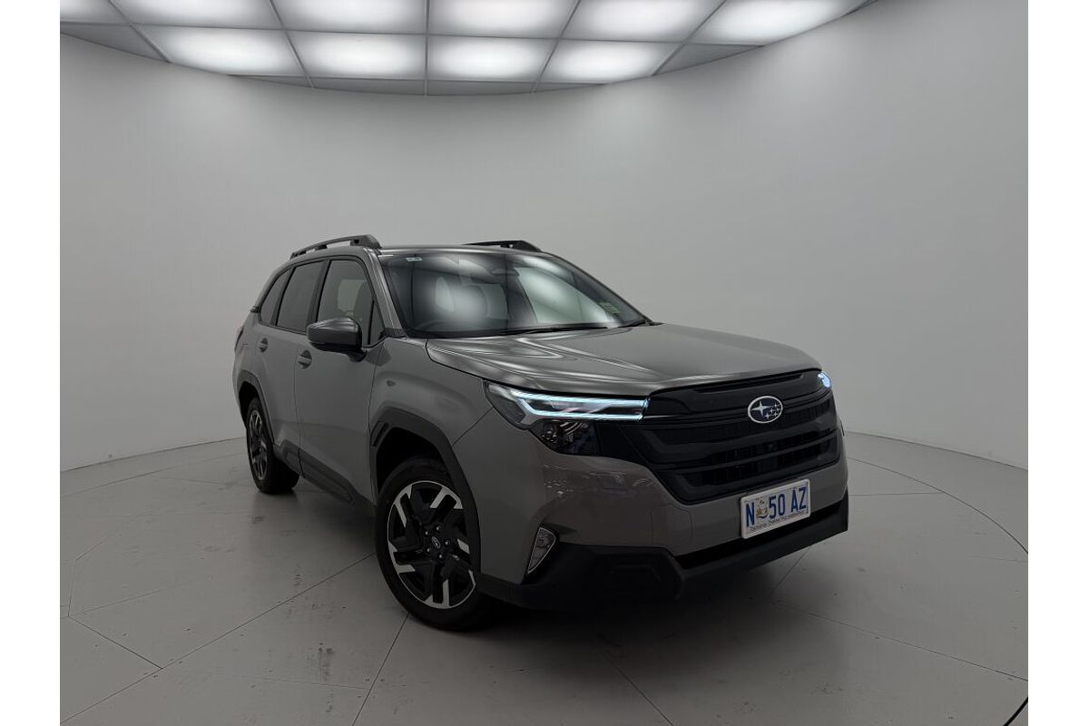 2025 Subaru Forester S6