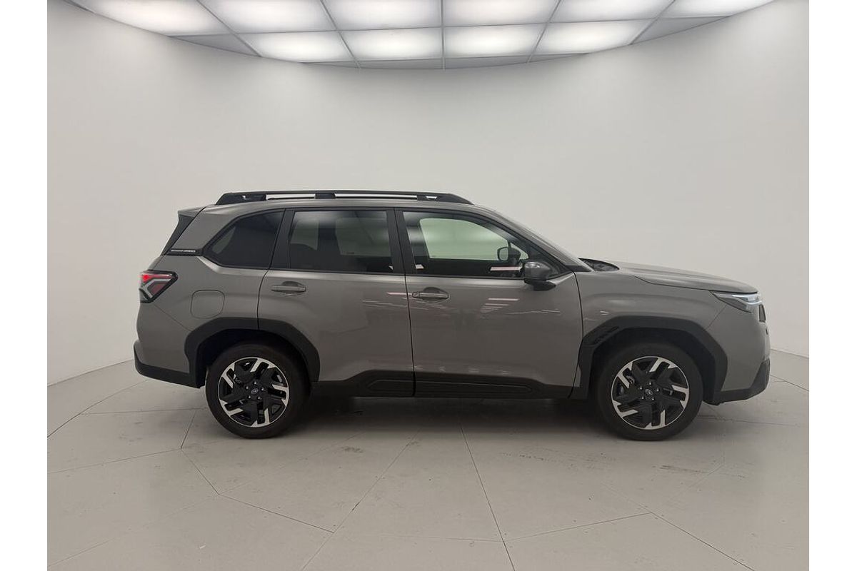 2025 Subaru Forester S6