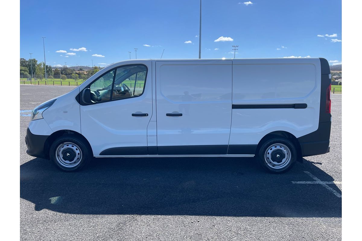 2019 Renault Trafic 103KW X82 LWB Low Roof