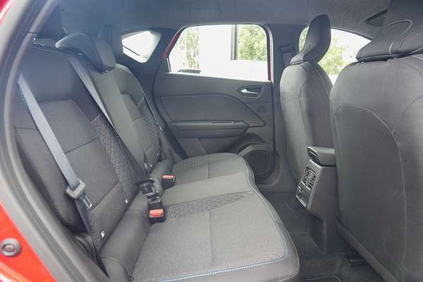 2025 Mitsubishi ASX LS XE thumb-8