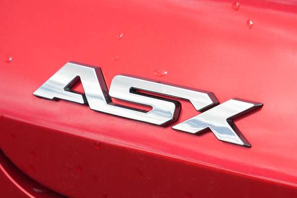 2025 Mitsubishi ASX LS XE thumb-19