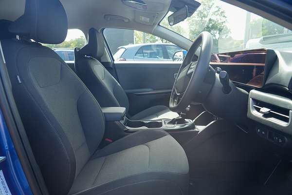 2025 Kia K4 Sport CL4m thumb-9