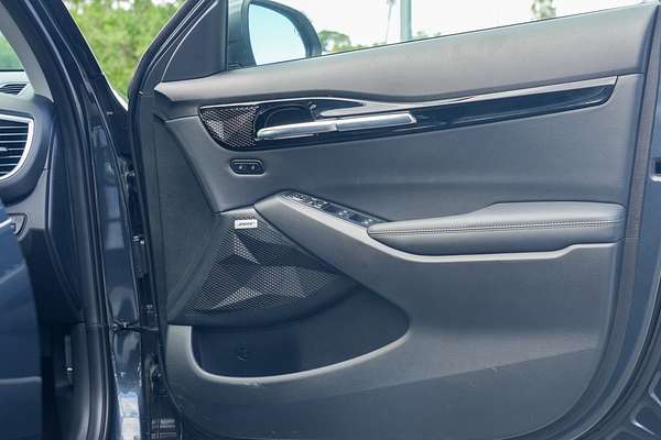 2025 Kia Seltos GT-Line SP2 PE thumb-13