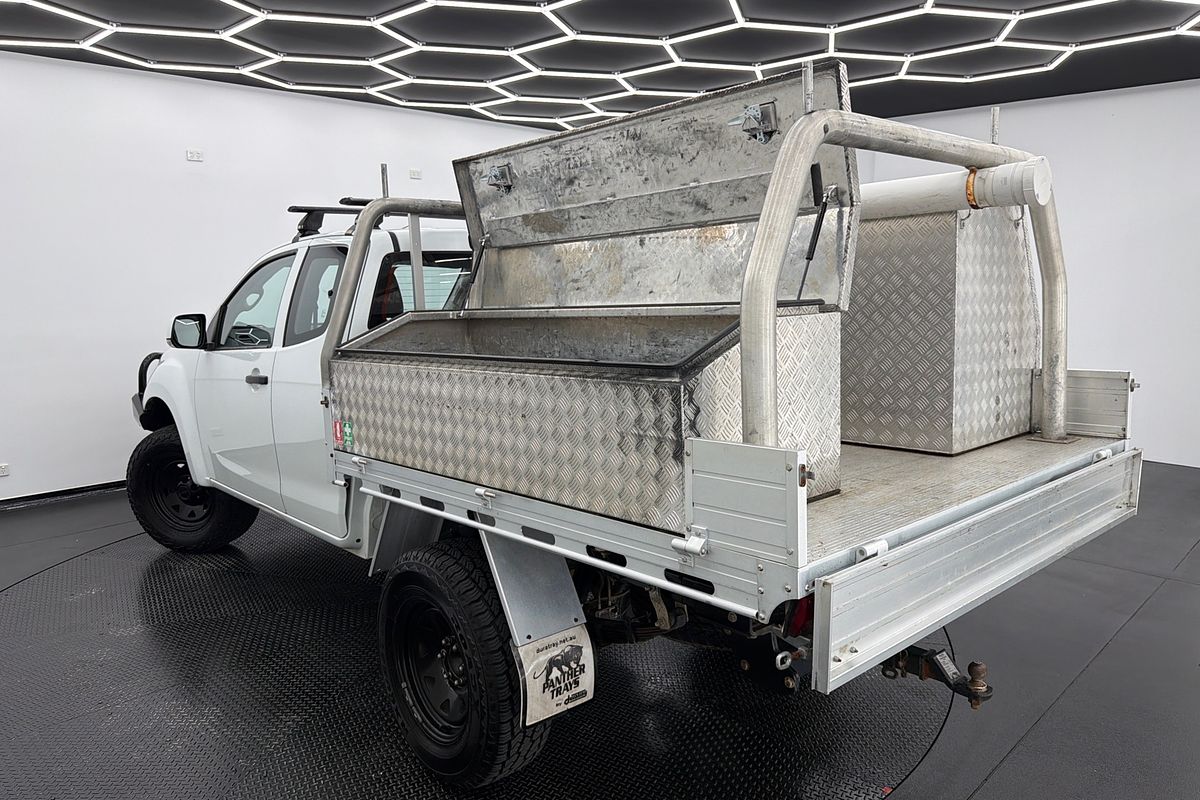 2019 Isuzu D-MAX SX 4X4