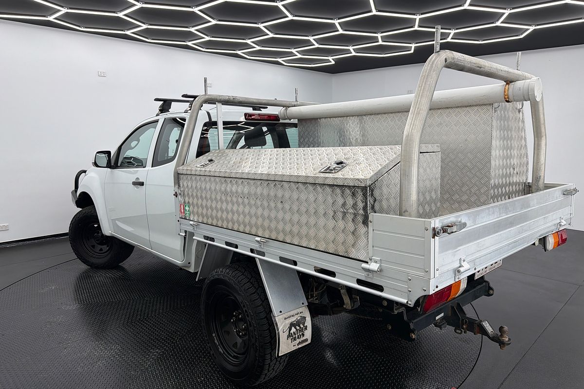 2019 Isuzu D-MAX SX 4X4