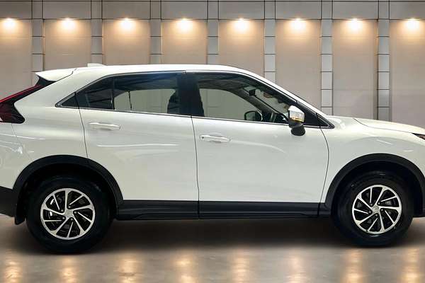 2024 Mitsubishi Eclipse Cross ES YB