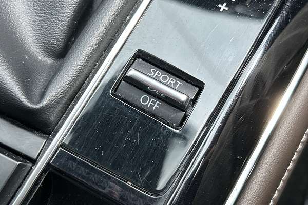 2021 Mazda CX-30 G25 Touring DM Series thumb-16