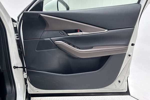 2021 Mazda CX-30 G25 Touring DM Series thumb-18