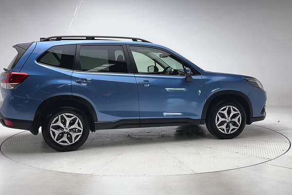 2024 Subaru Forester 2.5i S5 thumb-8