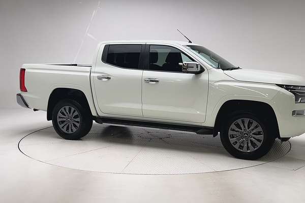 2024 Mitsubishi Triton GLS MV 4X4 thumb-3