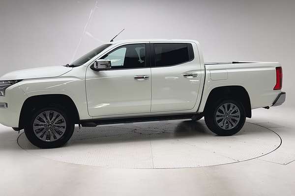 2024 Mitsubishi Triton GLS MV 4X4 thumb-6