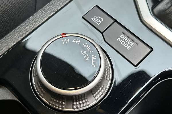 2024 Mitsubishi Triton GLS MV 4X4 thumb-14