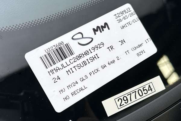 2024 Mitsubishi Triton GLS MV 4X4 thumb-23