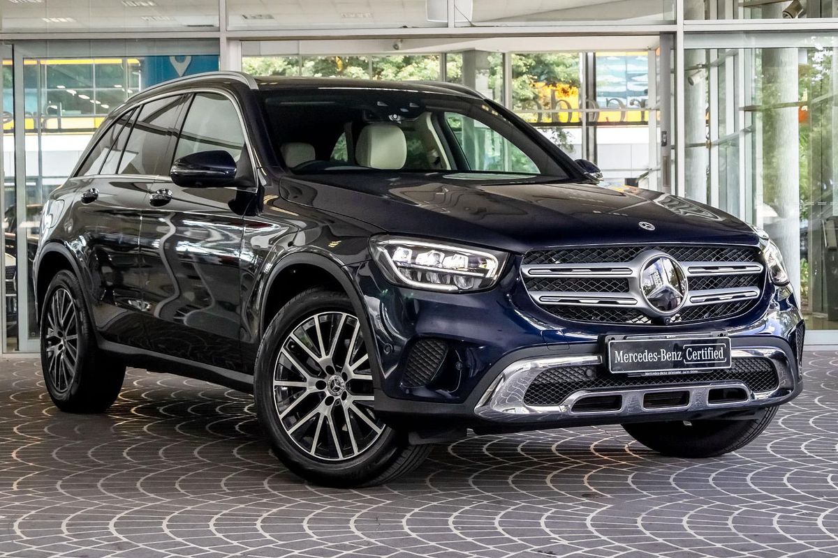 X253 802MY GLC300 WAG 5dr 9G 9 sp 2.0T