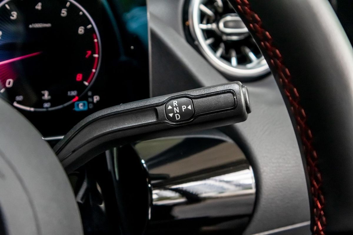 H247 806MY GLA200 Wagon 5dr DC T 7sp 1.3T