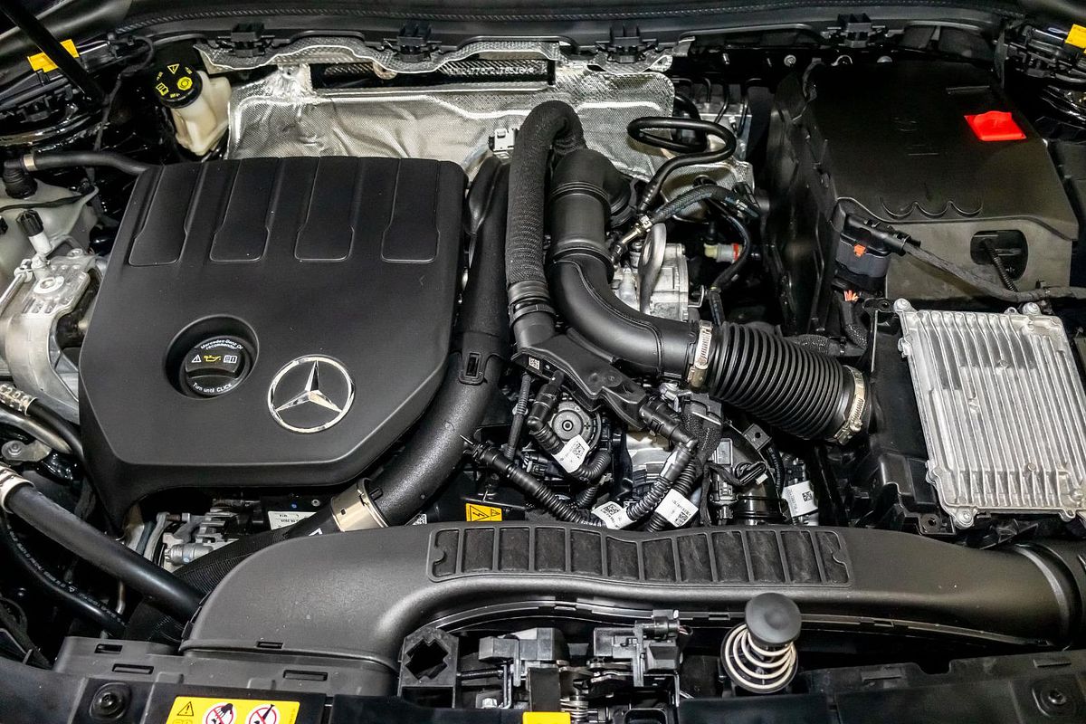 H247 806MY GLA200 Wagon 5dr DC T 7sp 1.3T