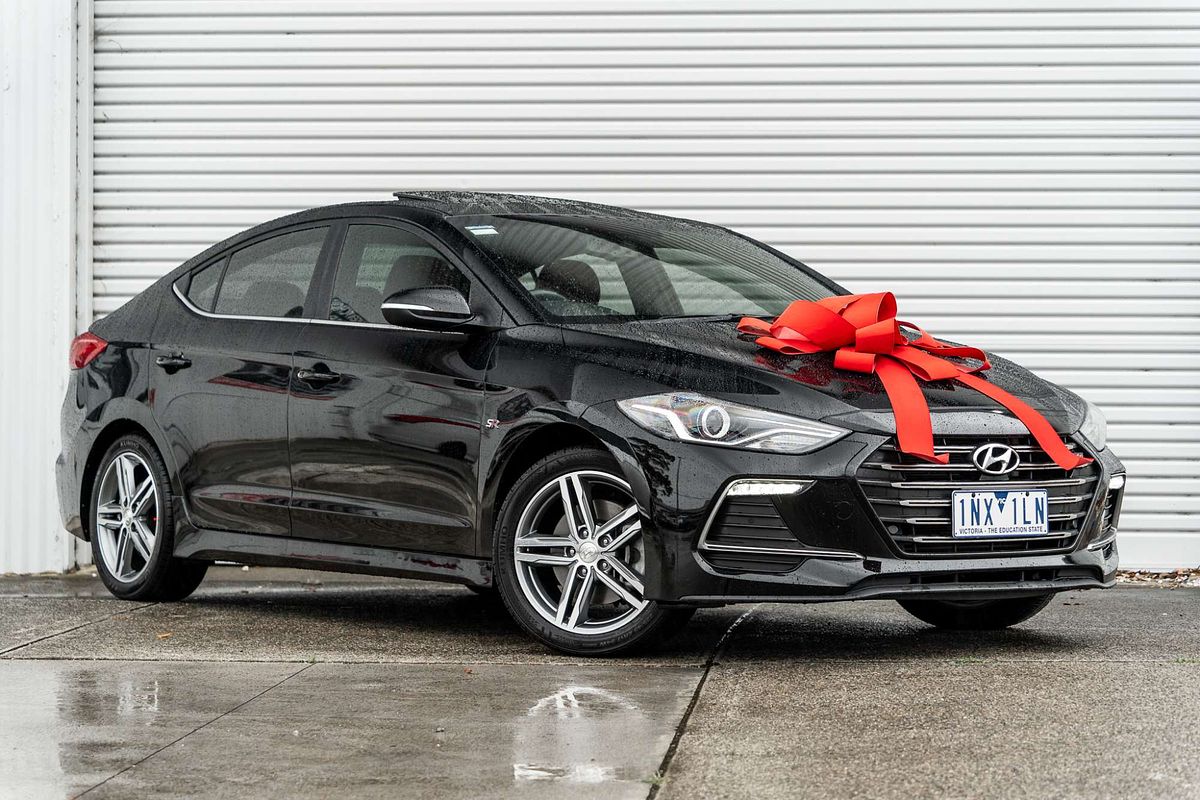 2018 Hyundai Elantra SR Turbo AD