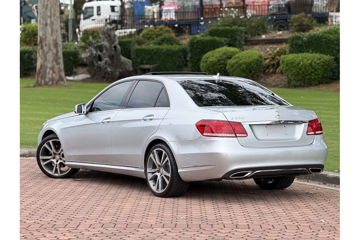 2013 Mercedes-Benz E-Class E200 BlueEFFICIENCY Elegance W212