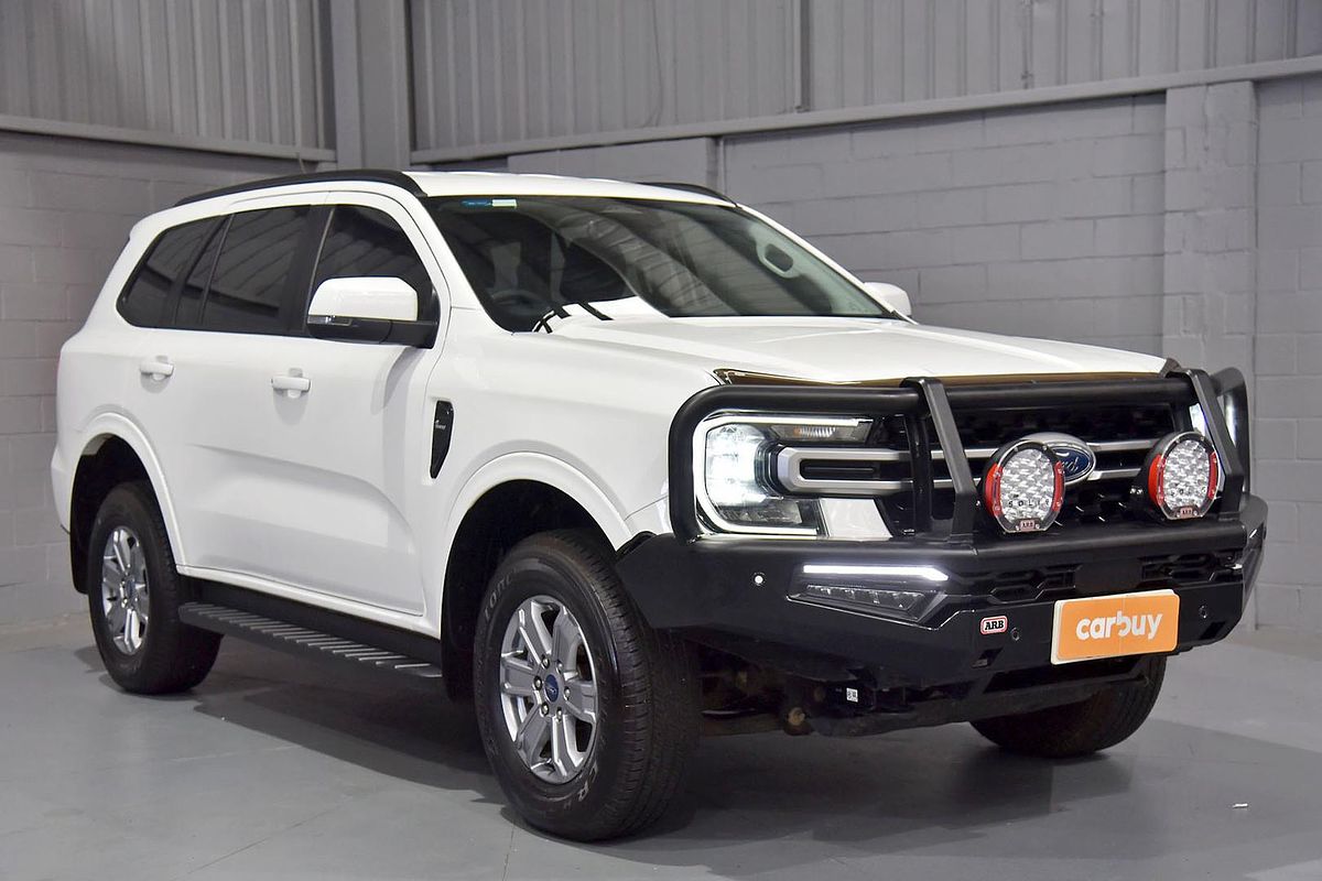 2023 Ford Everest Ambiente 2.0L