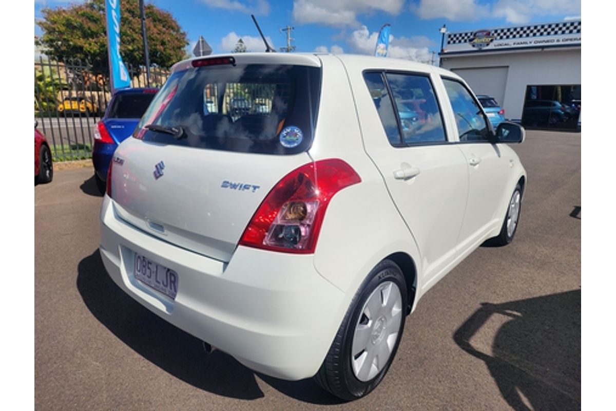2008 Suzuki Swift S RS415