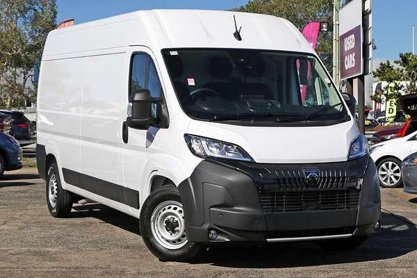 2025 Peugeot Boxer Pro X250 LWB Mid Roof