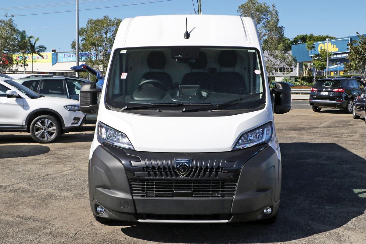 2025 Peugeot Boxer Pro X250 LWB Mid Roof