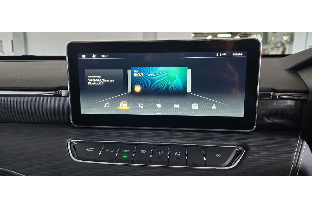 Jolion Facelift Luxury Petrol Auto 4x2