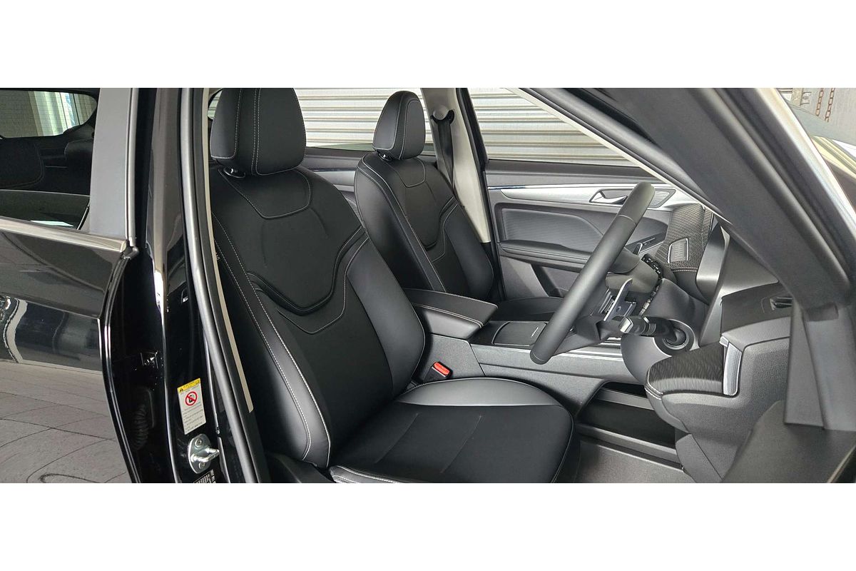 Jolion Facelift Luxury Petrol Auto 4x2