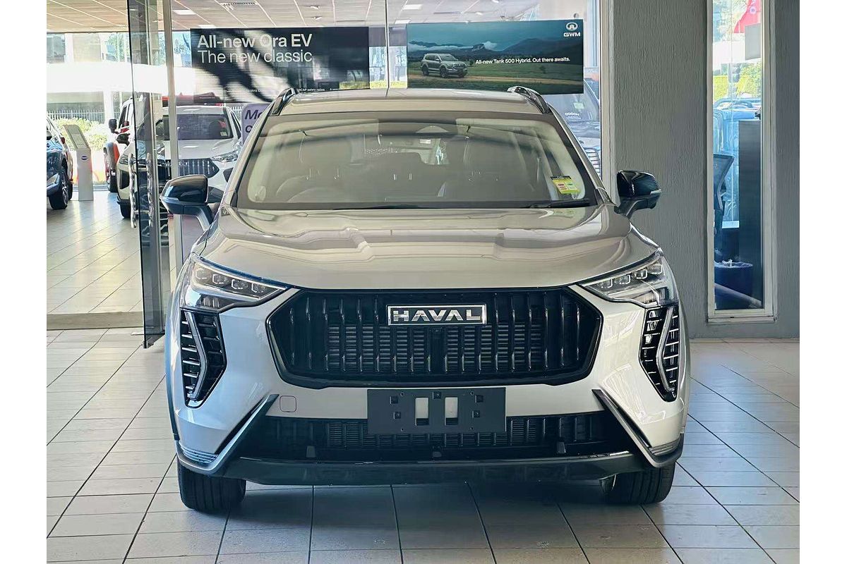 Jolion Facelift Luxury Petrol Auto 4x2