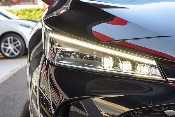 2025 MG HS Hybrid+ Essence AS33H thumb-2