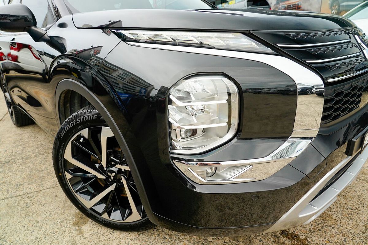 2023 Mitsubishi Outlander Exceed Tourer ZM