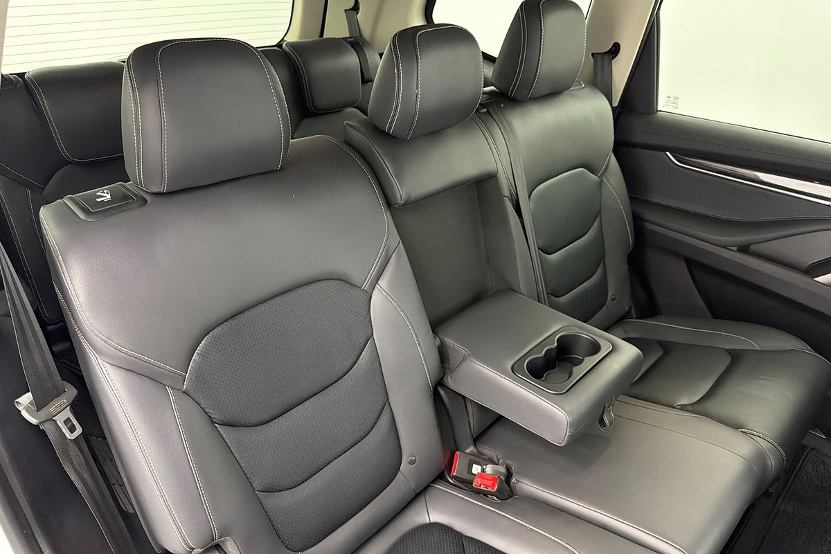 2022 LDV D90 Executive SV9A