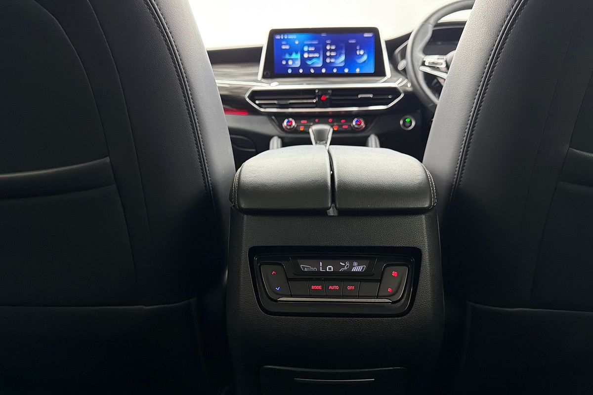 2022 LDV D90 Executive SV9A