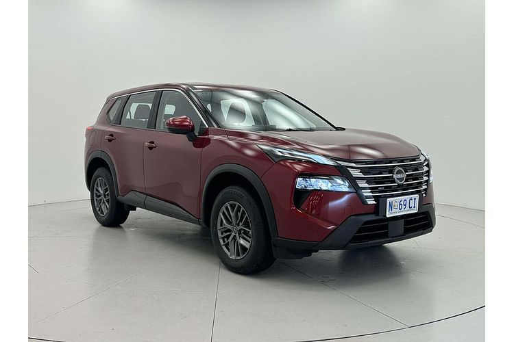 2026 Nissan X-TRAIL ST T33