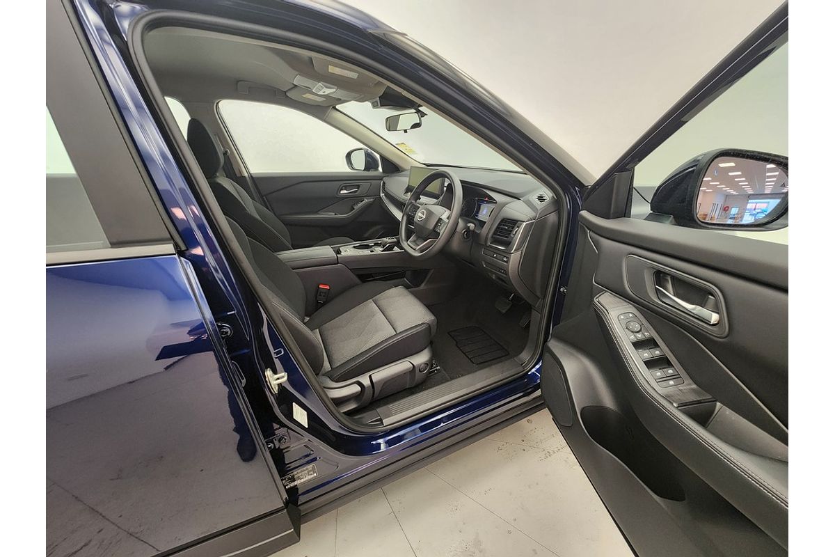 Nissan X-TRAIL 2WD AUTO ST MY26