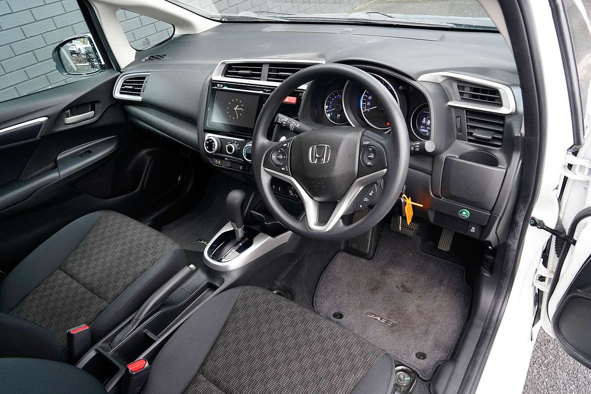 2014 Honda Jazz VTi GF