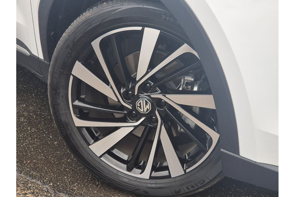 2025 MG ZS Essence Turbo ZS32