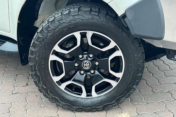 2021 Toyota Hilux SR5 GUN126R 4X4 thumb-10