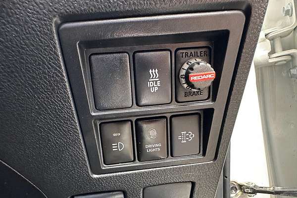 2021 Toyota Hilux SR5 GUN126R 4X4 thumb-26