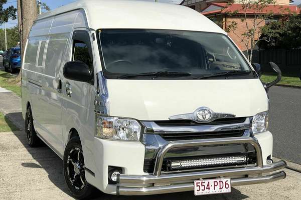 2018 Toyota Hiace KDH221R ELWB High Roof